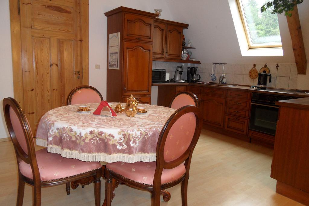 Villa Biso Solingen Room photo